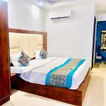 Hotel Tark Plaza Delhi Airport